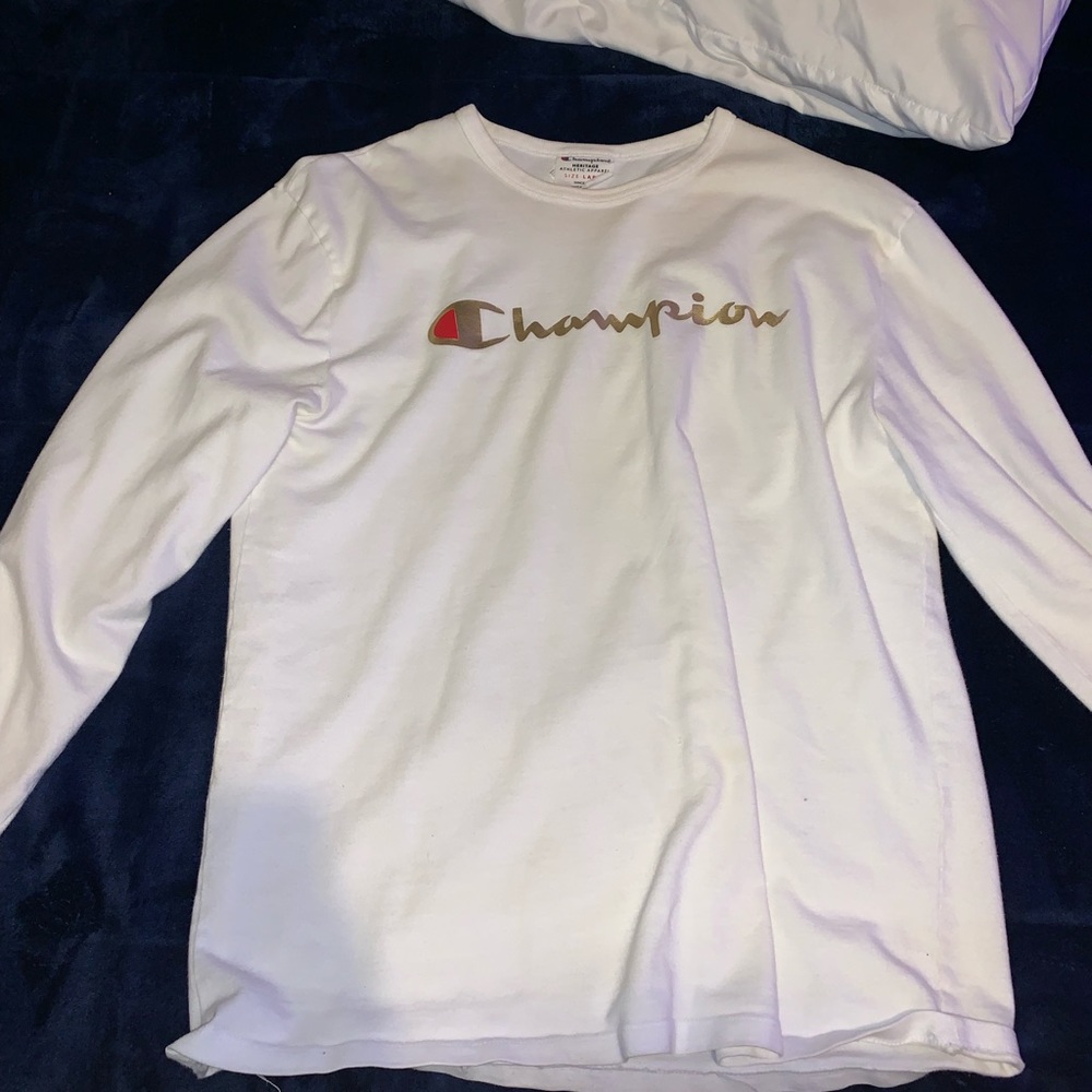 Champion men’s shirt